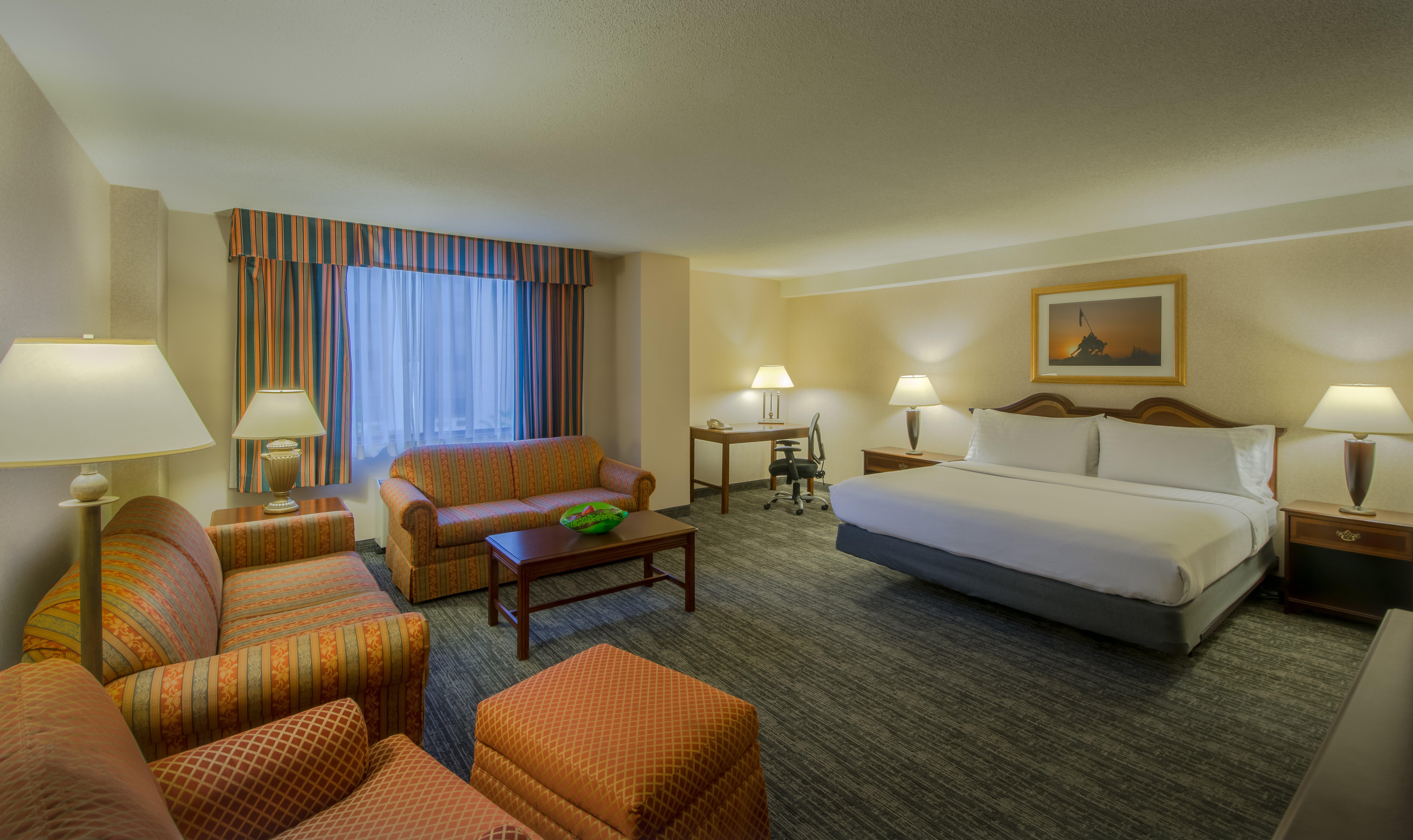 Holiday Inn Arlington At Ballston By Ihg Esterno foto