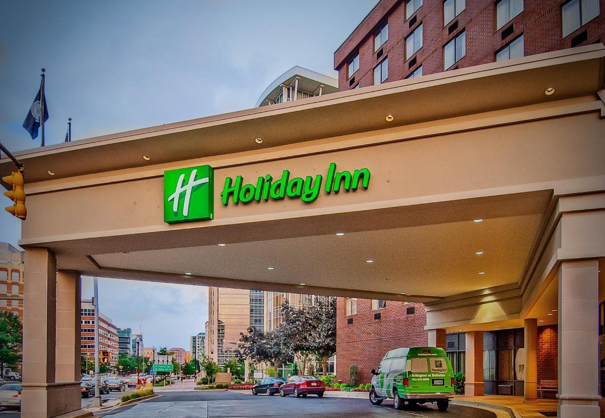 Holiday Inn Arlington At Ballston By Ihg Esterno foto