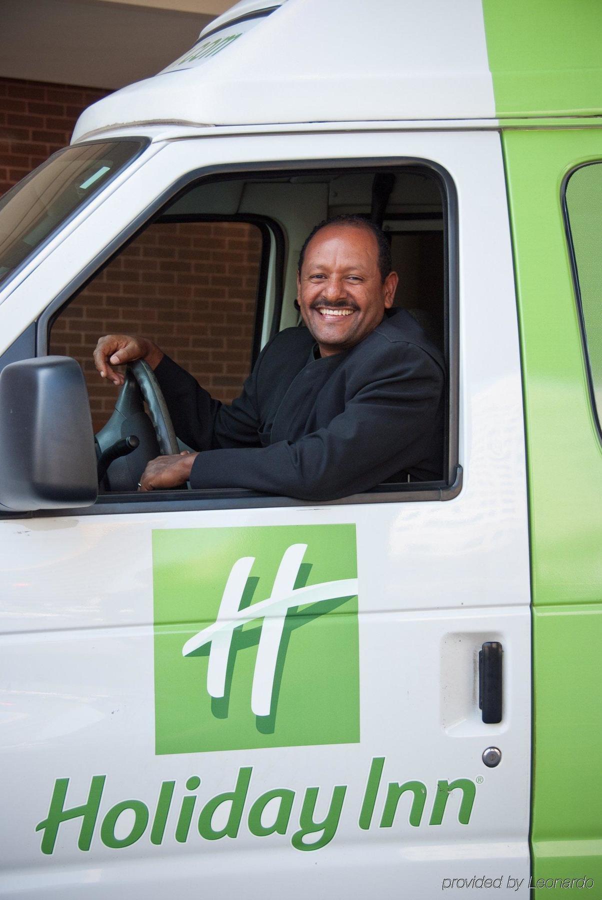 Holiday Inn Arlington At Ballston By Ihg Esterno foto