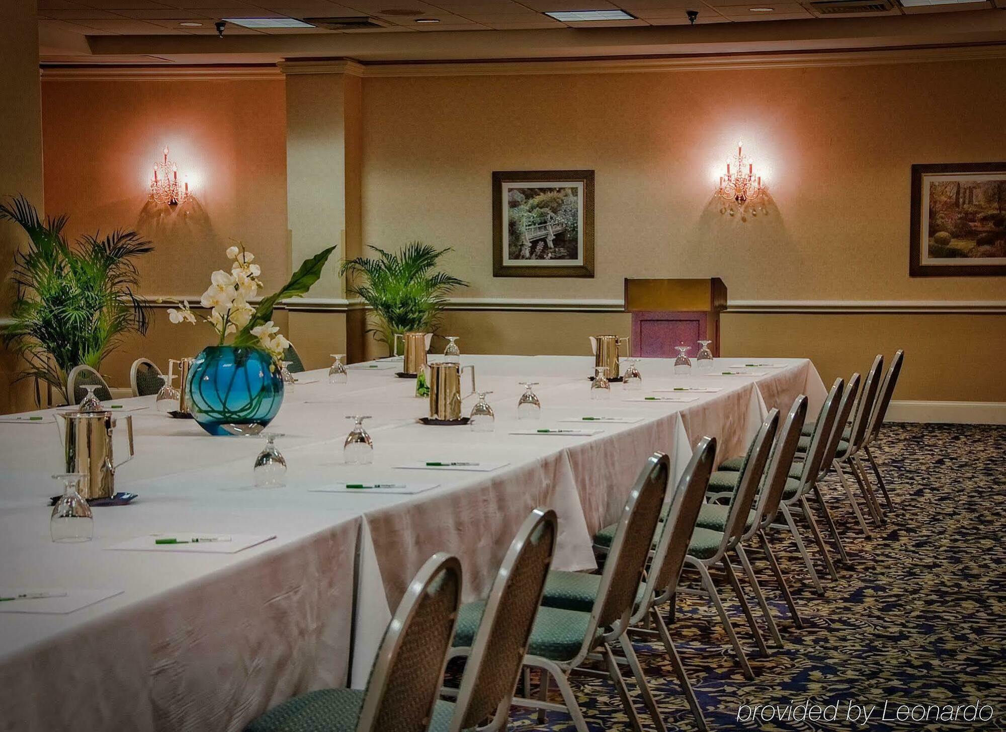 Holiday Inn Arlington At Ballston By Ihg Servizi foto